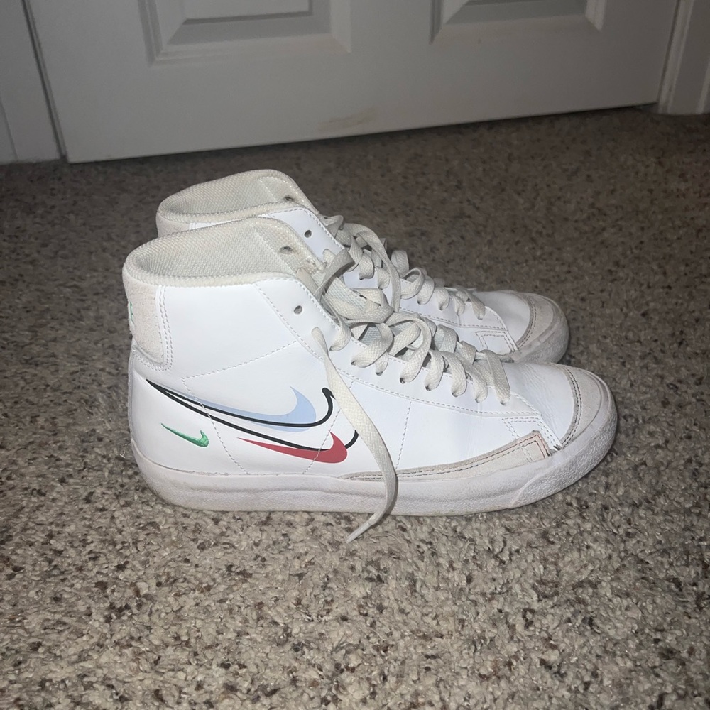 Nike Blazers Mid 77